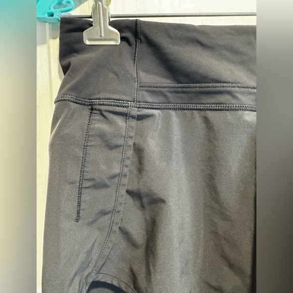 425- Lululemon run times shorts (brief liner) - Picture 4 of 8